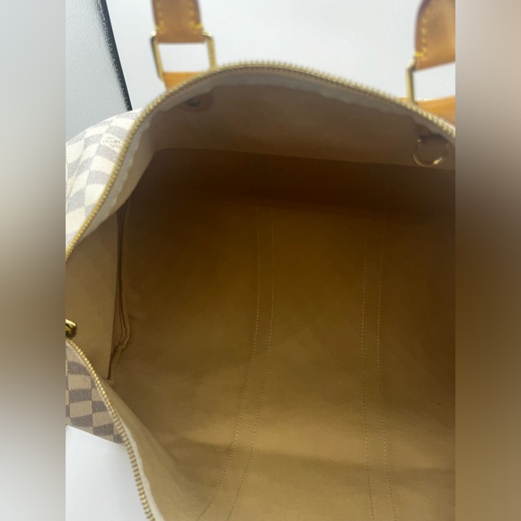 Louis Vuitton Damier Azure double zippered Keepall. - Picture 15 of 16